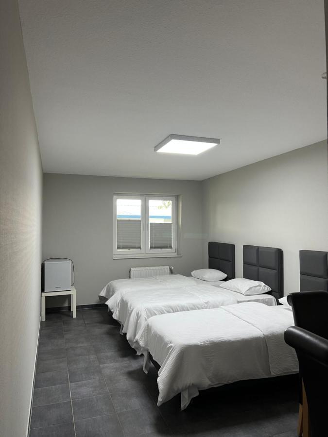 Motel Am Outletcenter Neumünster Eksteriør bilde